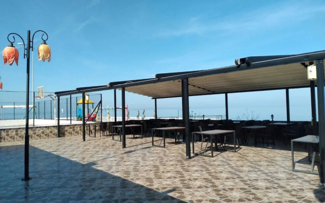 Gardenya Hotel