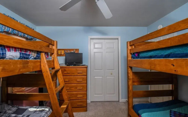 Summer Haven by Taylor Made Deep Creek