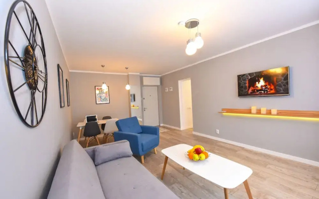 Primo - One Bedroom Apartment - Next to Cismigiu Park and Victoria Avenue