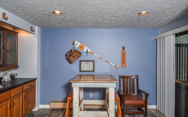 Arrowhead Village 3 Bedroom Townhome #15