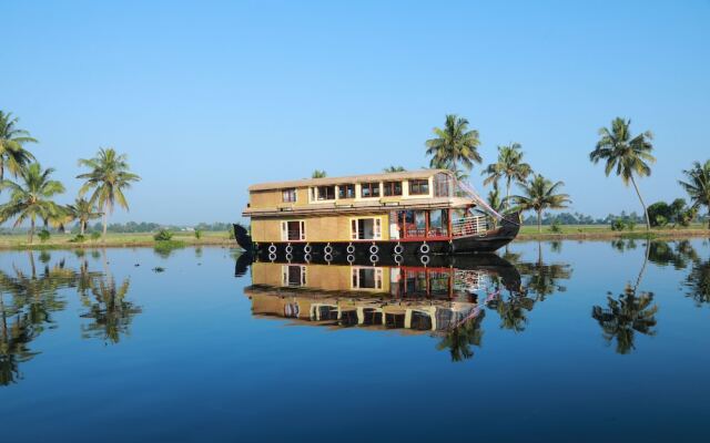 Sreekrishna Houseboat