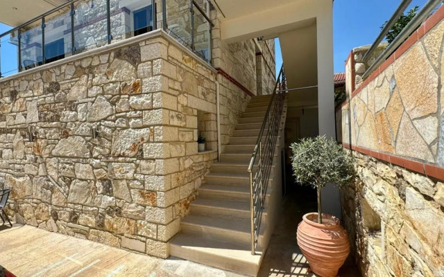 Tresor Apartments