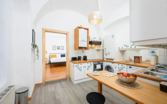 Spacious 2BR Stay for 6 Heart of Mödling