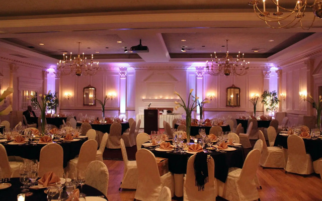 Desmond Hotel Malvern, a DoubleTree by Hilton