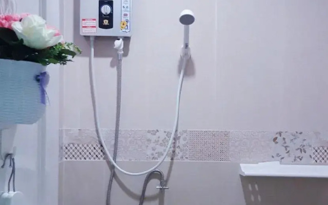 Baan ing tara Salaya