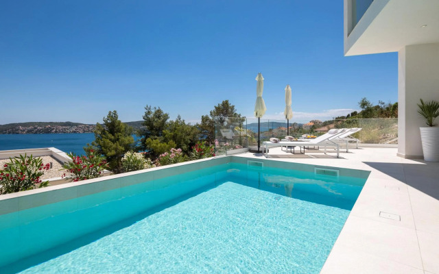 Villa Adria View with Heated Pool II