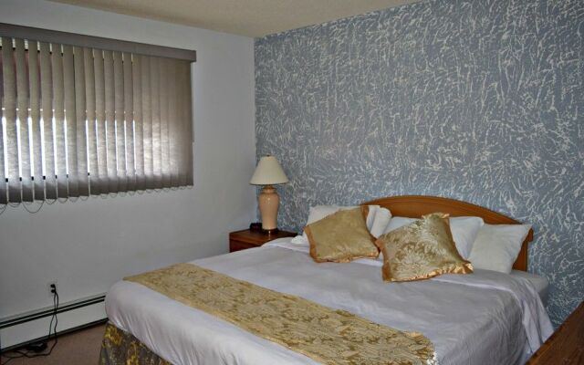 Bonnyville Manor - Centre Suite Inns