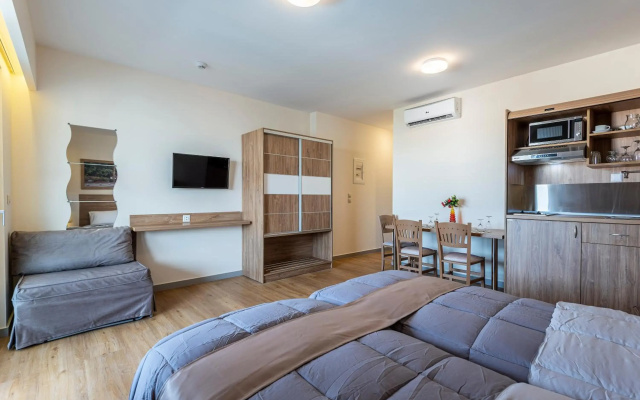 Pelopas Resort