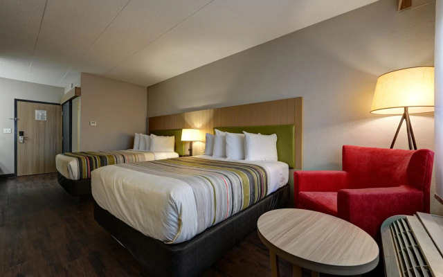 Kings Inn Hotel & Conference Center