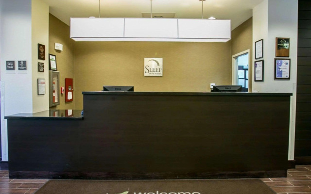 Sleep Inn & Suites