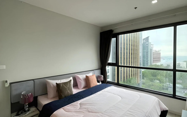 Pattaya Central Sea View Pool Suite