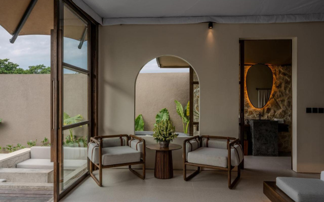 Ubud Mas Glamping Luxury Tent