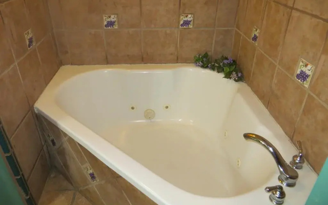 Hillcrest Country Inn Bed and Breakfast