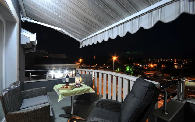 Apartments & Rooms Villa Maslina
