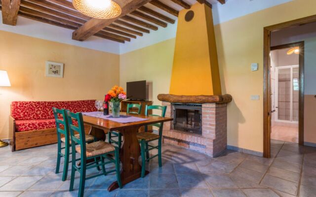 House Daino Riparbella 32694