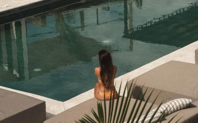 Bora Boutique - Adults Only