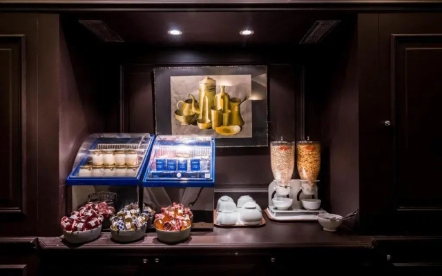 Hôtel Le Lavoisier & Spa