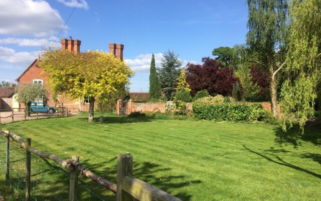 Gilberts End Farm - B&B and Reiki Retreat