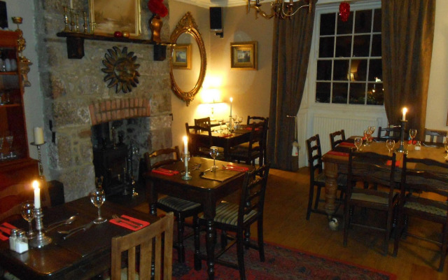 The Globe Inn