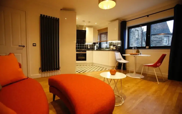 27/3a Cockburn Street Apartments