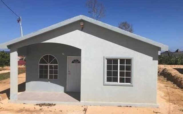 Escape to Paradise Brand New Bungalow With Ocean View in Discovery Bay 1