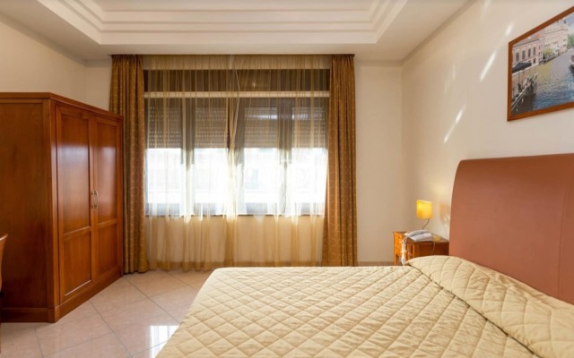 Ranch Palace Hotel
