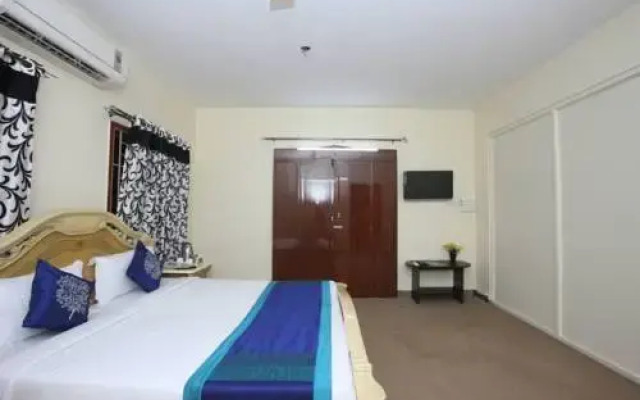 OYO 935 Hotel Palkhee