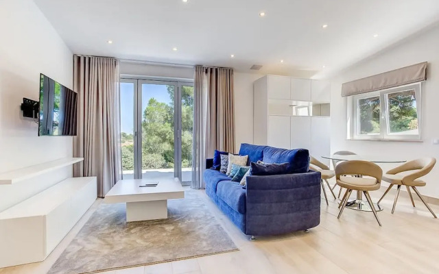 Goldeneye Luxury 6 Bedroom Villa With Infinity P