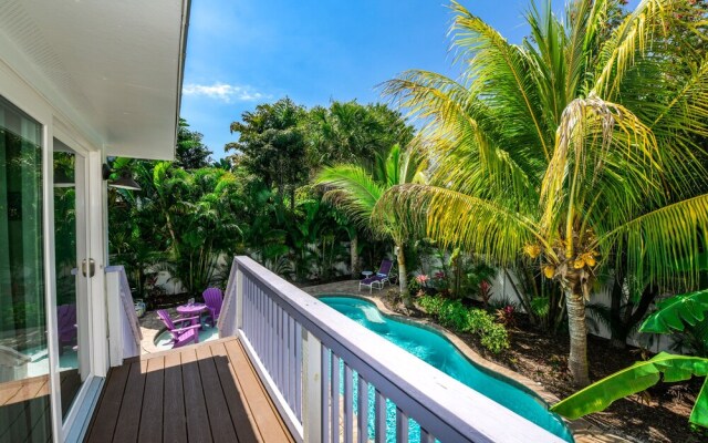 Sea Breeze by AMI Locals