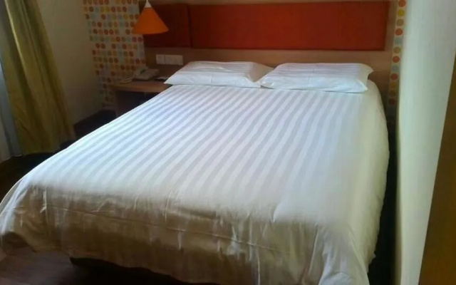 Homeinn NEO (Guangzhou Exhibition Center Pazhou Metro Station) – Guest Rooms – Guangzhou
