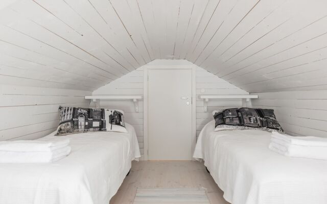 Pikisaari Guesthouse