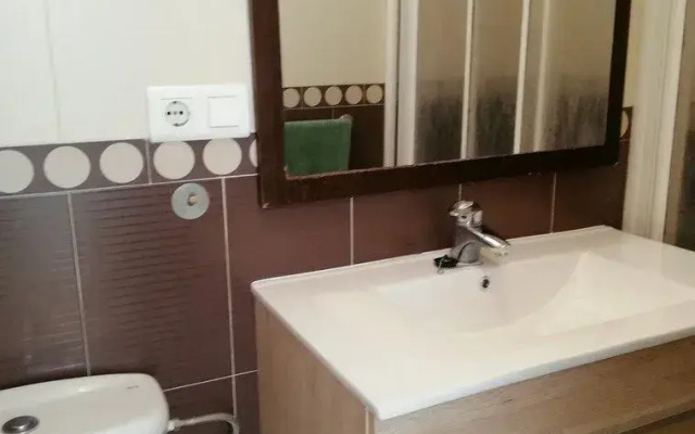 Los Ranchos Levante Apartment