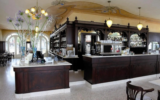 Hotel Lugana Parco Al Lago