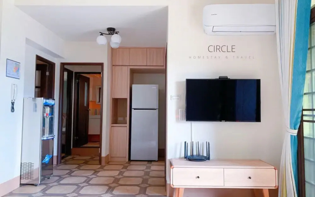Circle Circle Homestay