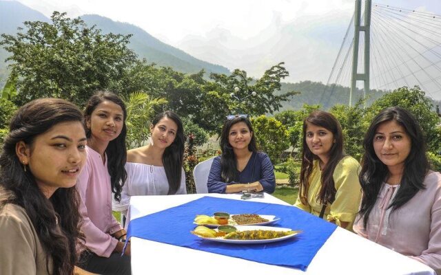 Siddhartha Resort, Chisapani