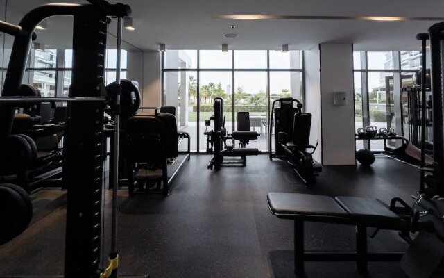 Palm Perfection 3BR with Private Beach