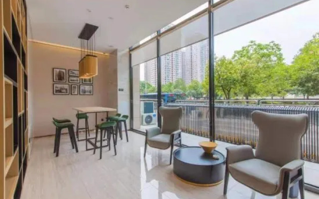 City Comfort Inn Hotel (Kunming O-Park Qianxing Road Children's Hospital)