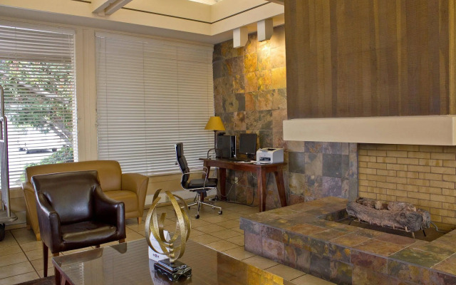 Best Western Village Inn