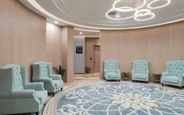 Huzhou Jinhong Hotel