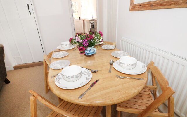 Gritstone Cottage