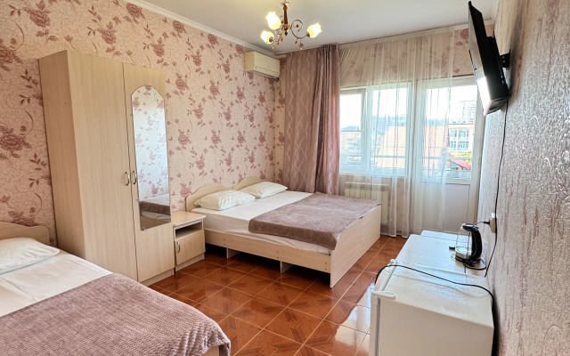 Delfinchik Guesthouse