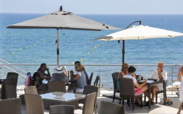 MI CAPRICHO C 2.Luxury apartment by the Sea