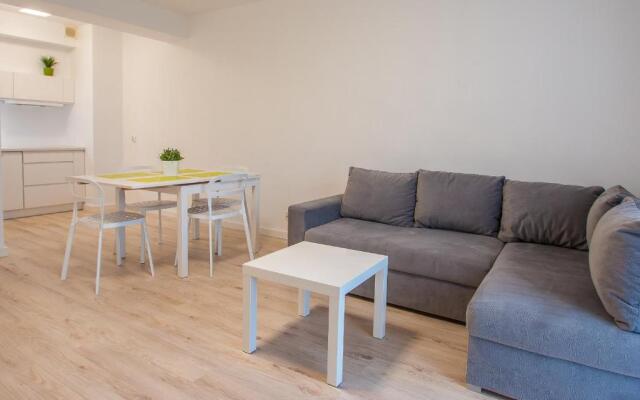 Apartamenty Bryza - Debina