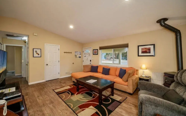 1821 Arrowhead 2 Bedroom Home