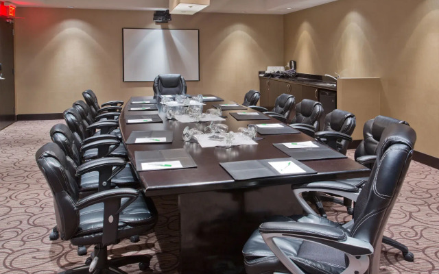 Holiday Inn Hotel & Suites Red Deer South by IHG