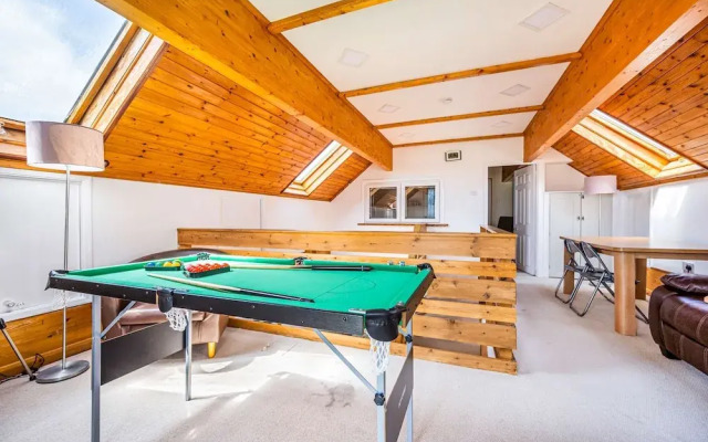 Beachfront House With 2 Kayaks Sleeps 8