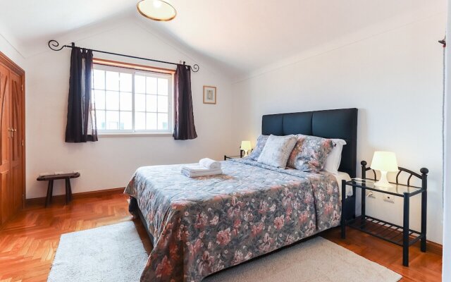 Guincho Typical House II by Homing