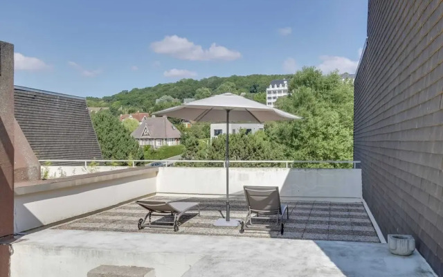 Duplex Apartment With sea View and Roof Terrace
