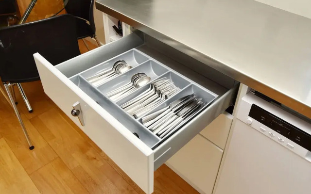 Salisbury St Villa 1