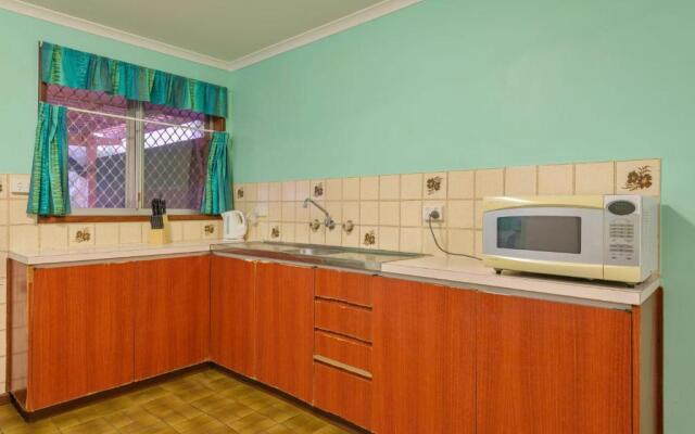 4/1 Maidstone Crescent